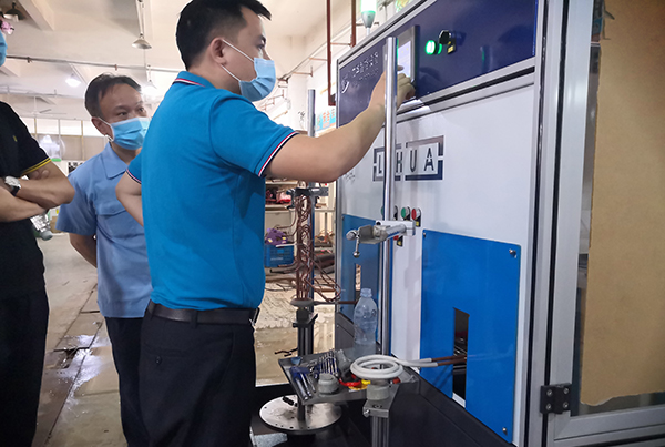 高頻焊機(jī)客戶驗收